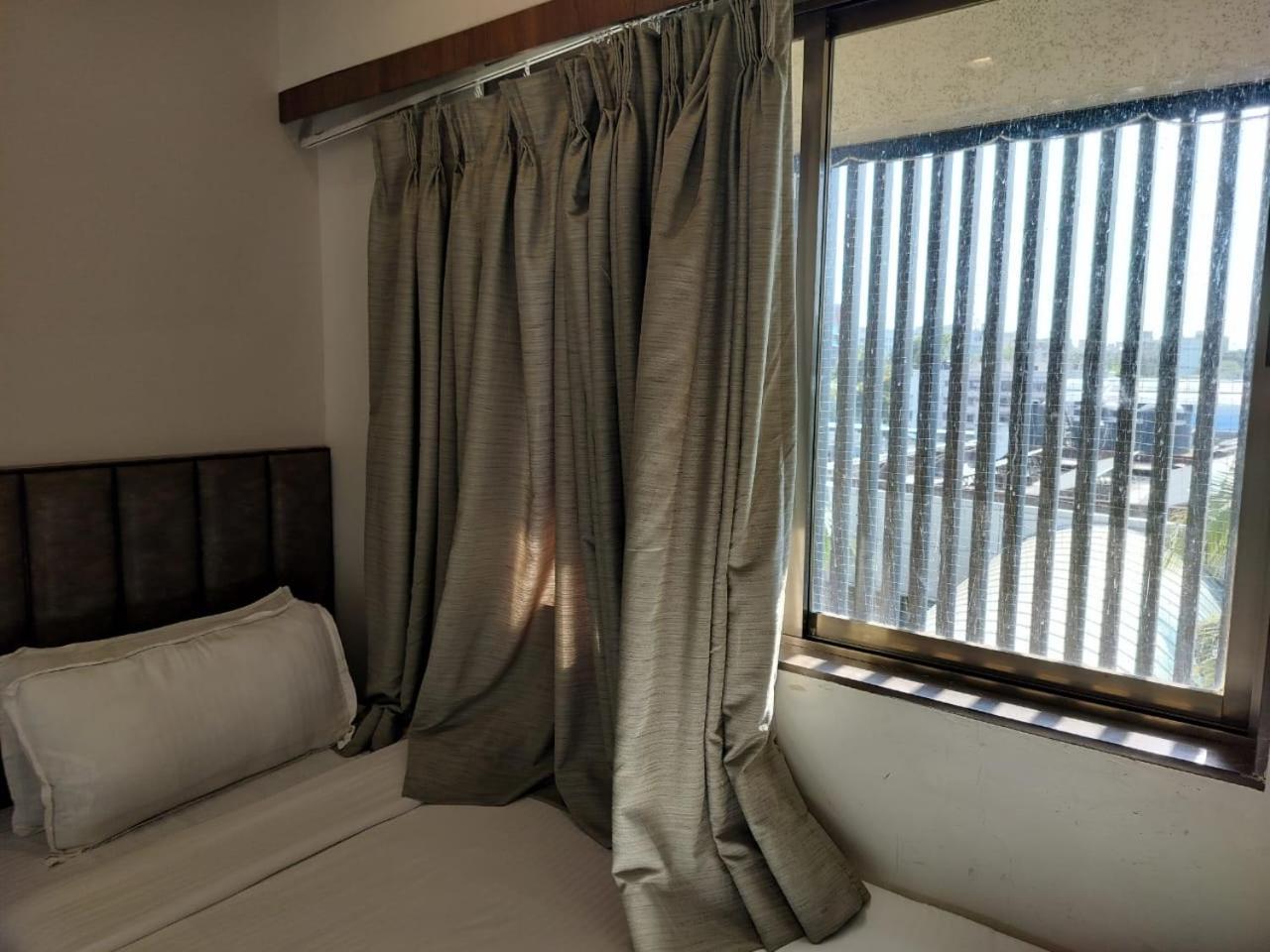 Hotel Olten Mumbai Kültér fotó